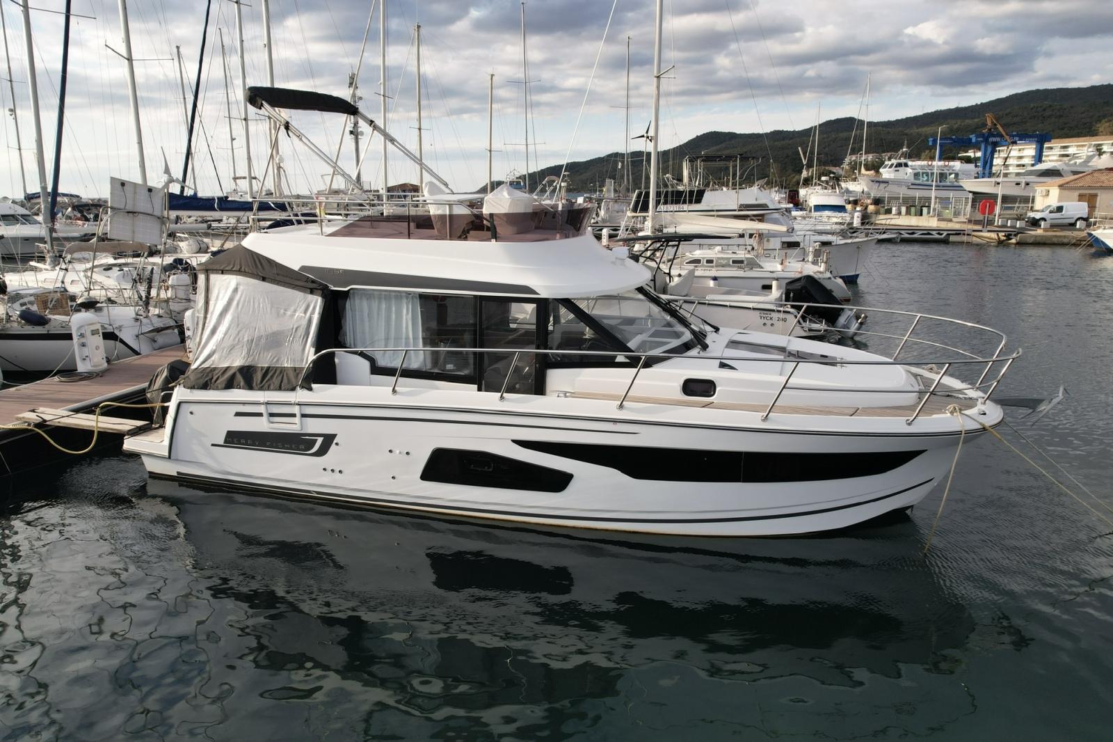 Jeanneau Merry Fisher 1095 Fly