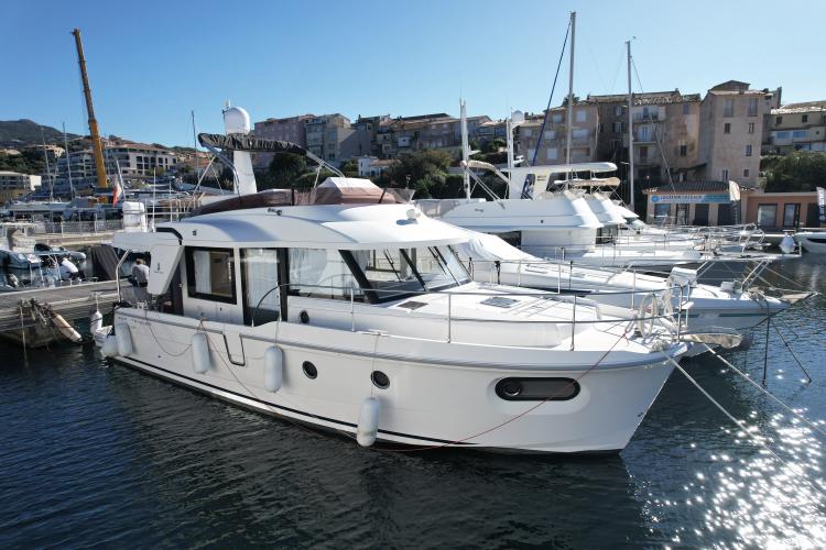 Beneteau Swift Trawler 41